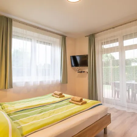 Lelle Corso Apartmanhaz Апартаменты Балатонлелле