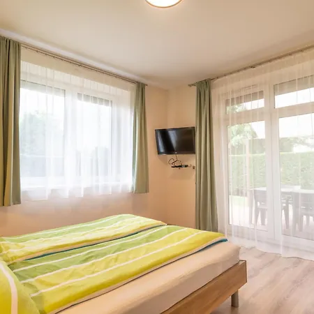 Lelle Corso Apartmanhaz Апартаменты Балатонлелле