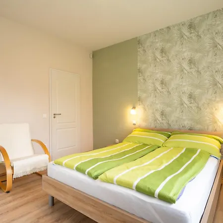 Lelle Corso Apartmanhaz Апартаменты *