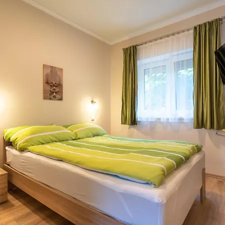 Lelle Corso Apartmanhaz