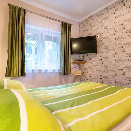 Lelle Corso Apartmanhaz Апартаменты Балатонлелле