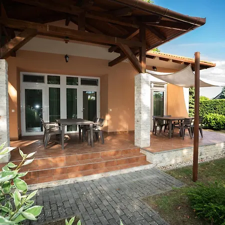 Апартаменты Lelle Corso Apartmanhaz